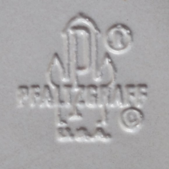 Vintage Pfaltzgraff Yorktowne 16" Serving Platter - Picture 5 of 8